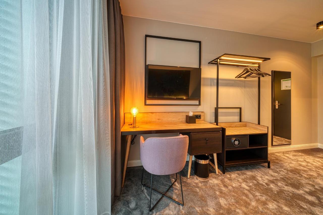 Vienna House Easy By Wyndham Bonn City Екстер'єр фото